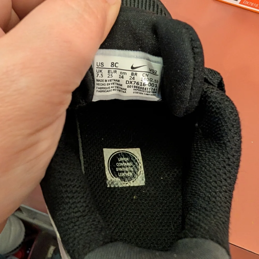 Nike Star Runner 4 NN (TD) in Size 8C Black/White (Toddler Boy)